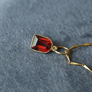 Mosambik Granat 18k Solid Gold Fenster Charm Anhänger, Natürlicher Roter Granat Gold Edelstein Anhänger | 8.5x6.5x3 MM