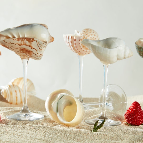 Natural Conch Shell Wine Glass,Beach Wedding Bridesmaid Gifts,Handmade Shell Martini Glasses,Goblet Cocktail Glass Cup,Martini Glasses