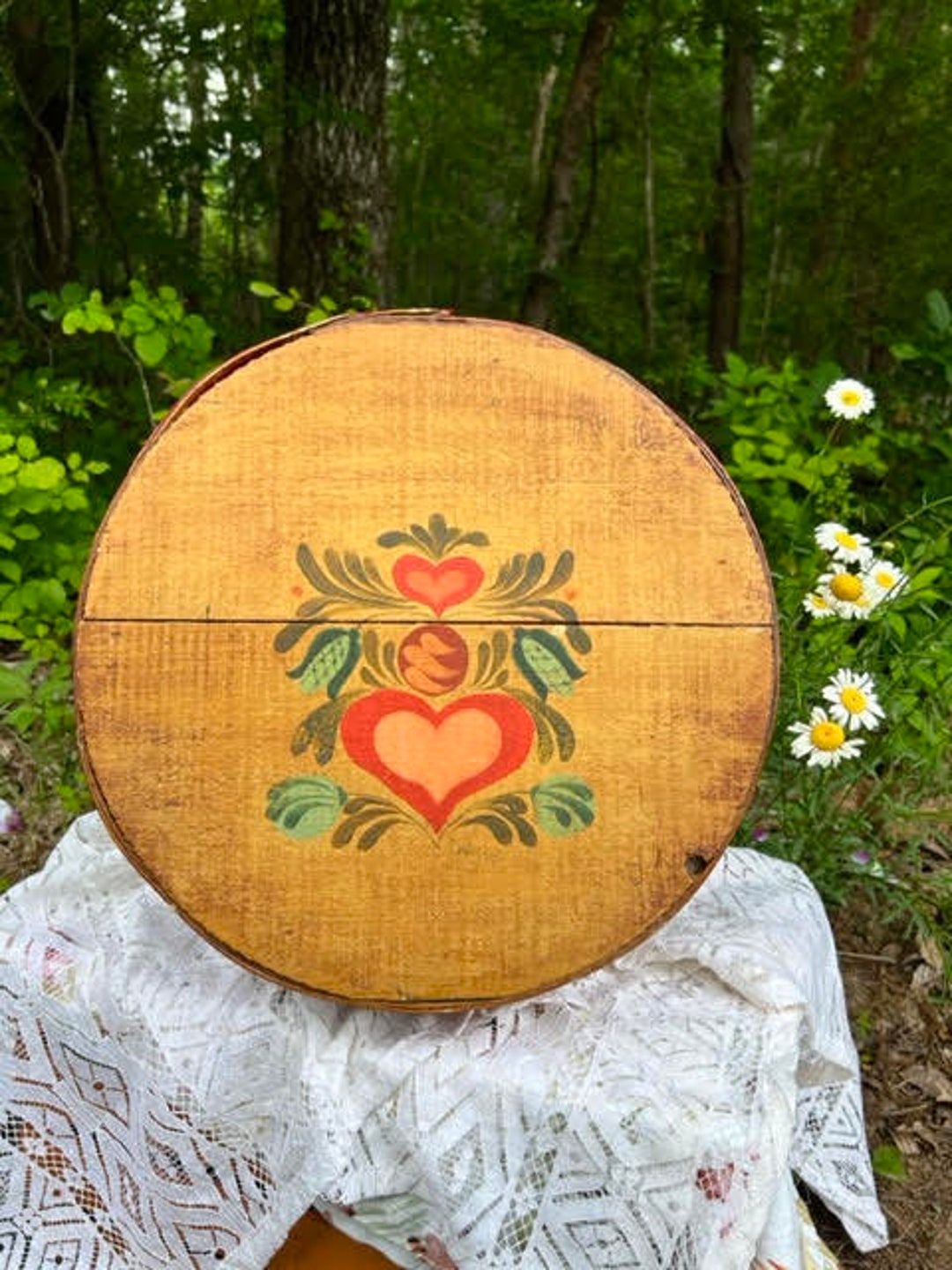 アンティーク雑貨 Vintage Cheese Box Vintage Mid Century 1977 Hand Painted Wooden Cheese Box - Cottage