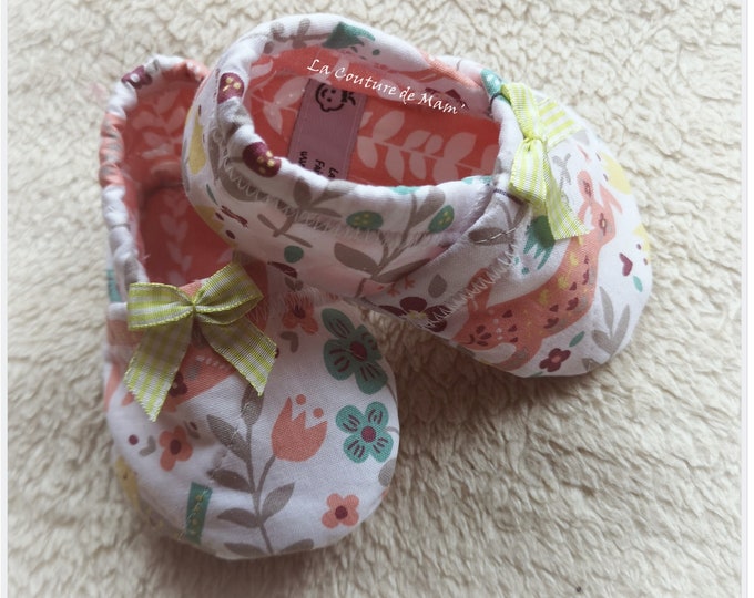 Featured listing image: Baby booties 0/6 months - ENCHANTED FOREST collection