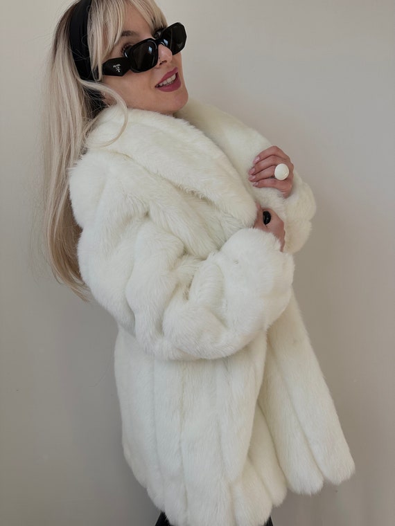 Vintage faux fur white beige coat jacket y2k 90s