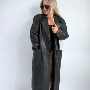 Vintage Black Leather Trench Coat – Longline Minimalist Glam | Size M