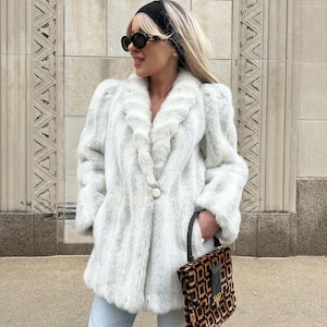 Vintage coat faux fur silver ivory fox mink beige jacket y2k 90s mobwife ivory winter overcoat
