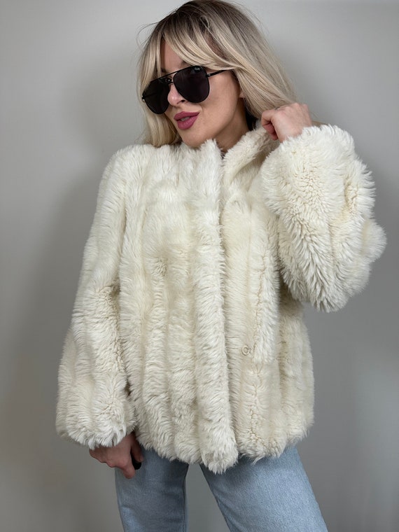 Vintage faux fur cream beige coat jacket y2k 90s - image 3