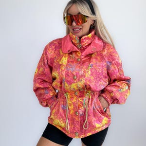 Vintage 90s Neon Tie Dye Ski Jacket – Pink Yellow Puffer Parka with Cinched Waist & Shoulder Pads S-M