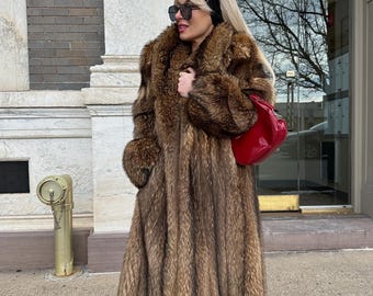 Vintage Raccoon Fur Long Coat: Y2K Mobwife Winter Overcoat