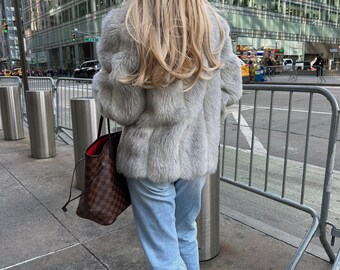 Vintage Faux Fur Silver White Fox Grey Beige Mob Wife Coat