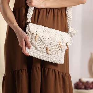 Handmade Macrame Shoulder Bag, Beige Boho Bag, Unique Design Boho Clutch Bag, Dainty Crossbody Macrame Bag, Beige Crochet Bag, Handmade Bag image 2