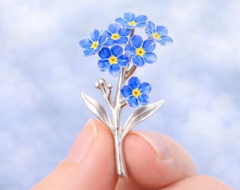 Broche plateado con la flor Nomeolvides, broche floral de esmalte azul hecho a mano, recuerdo para el Día de la Madre.