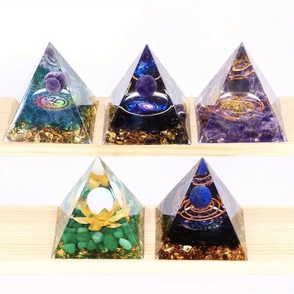 Healing Crystals Obsidian Stone Pyramid Sculpture
