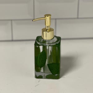 Green Leaf Glass Dispenser