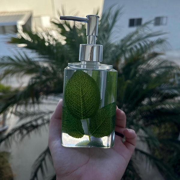 Leaf Soap Dispenser