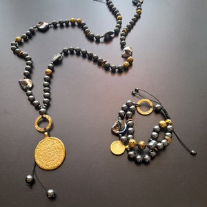 Knossos Necklace