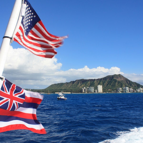 Hawaii Waikiki Ocean State Flags Photograph - Photo, Mini Canvas Fine Art Print