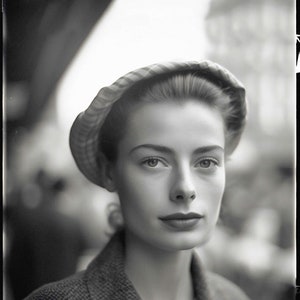 Galería Imogen Cartier / Elegancia en monocromo: Maurizio reinventó el arte atemporal a través de herramientas modernas, evocando el encanto de una época pasada.