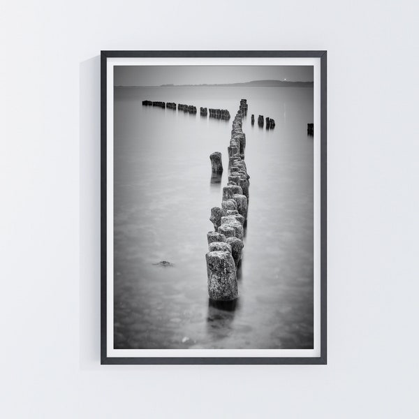 Baltic Sea, Sea and Groynes, Instant Download, Black and White Photography, Wall Decoration, Modern Wall Art, Travel Poster, Art Print, Canvas