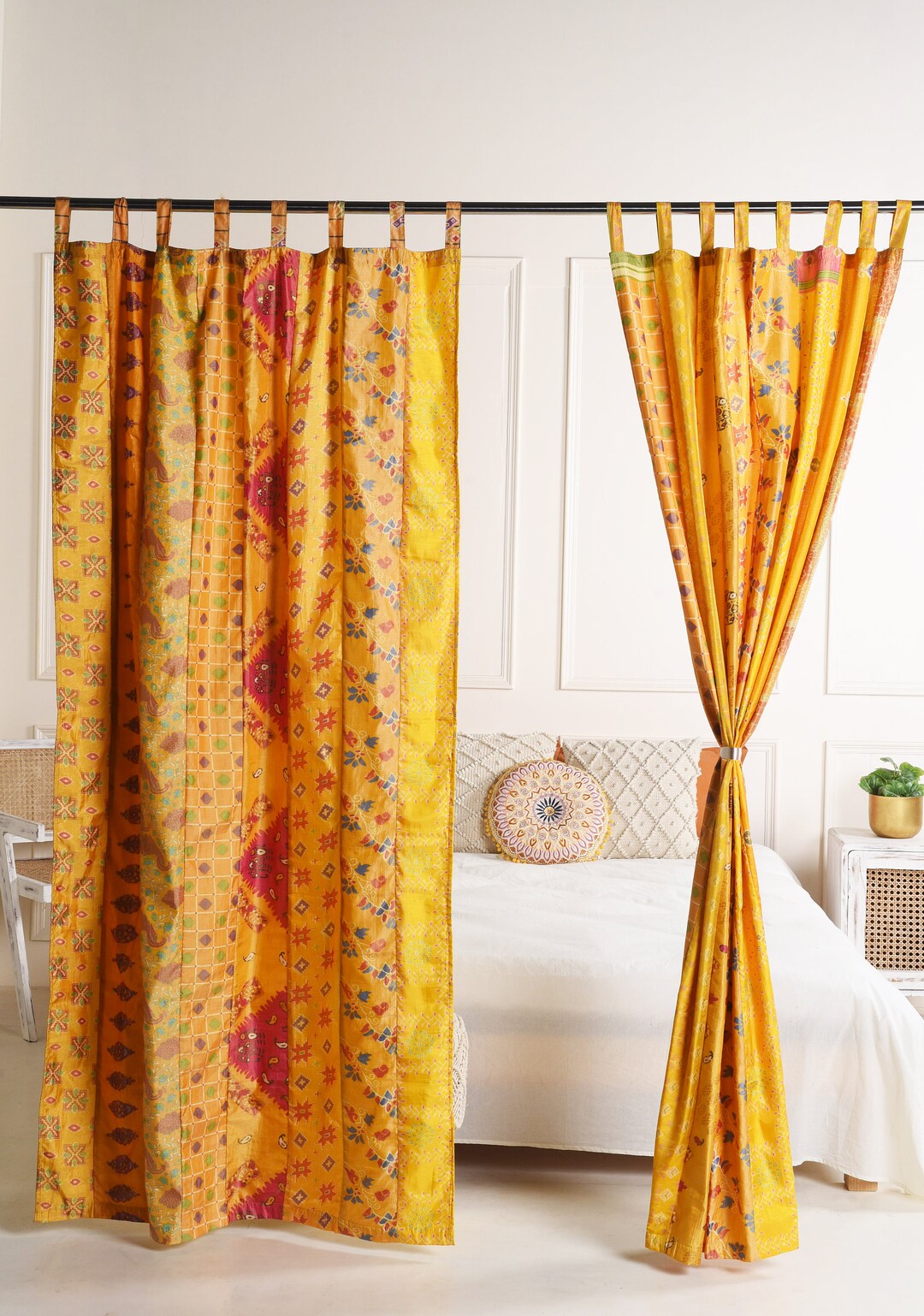 Indian Vintage Old Silk Sari Fabric Handmade Curtain Door Window Décor ...