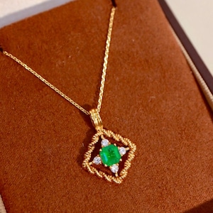 Statement 18k yellow gold natural emerald necklace/Diamond emerald cut emerald pendant/Natural vivid green emerald pendant/May birthstone