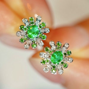 18k white gold genuine emerald studs women/Vintage art deco emerald studs/Unique floral emerald stud earring/art deco emerald fine jewelry