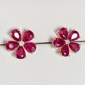 Tiny petal genuine ruby stud\Art deco floral ruby studs/18k solid gold unique ruby earrings/Dainty handmade ruby studs/Flower ruby earrings