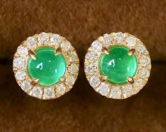 18k solid gold emerald studs women/Dainty tiny emerald stud earring/Handmade unique emerald stud earrings/Diamond genuine emerald studs