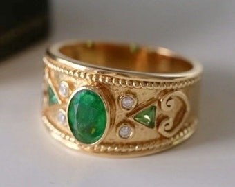 18k rose gold genuine emerald ring/Dainty emerald engagement ring/Vintage emerald ring/Handmade art deco emerald ring/unique emerald ring