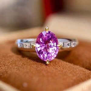 Minimalist Oval Padparadscha Sapphire engagement ring 18k white gold/Handcraft purple pink Padparadscha ring\2ct icy pink sapphire ring gift