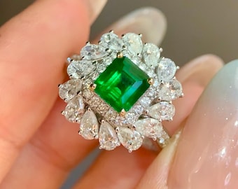 Genuine emerald wedding ring 18k white gold/Statement emerald cocktail ring women/Diamond cluster emerald ring\Fine high quality emerald rin
