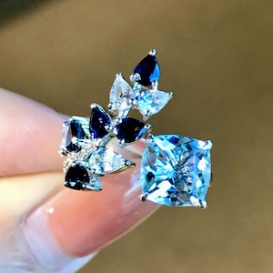 18k white gold natural aquamarine ring with white sapphires and blue sapphires/Unique aquamarine ring/art deco aquamarine engagement ring