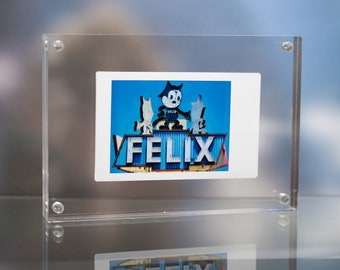 Felix Chevrolet Schild, Los Angeles, Kalifornien - Instax Print mit Aufziehrahmen