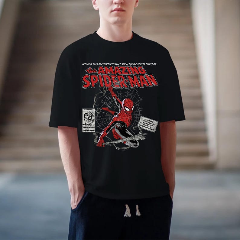 Disney The Amazing Spider Man Shirt, Marvel Avengers Shirt, Vintage Spiderman Comic Shirt, Spider Man T-Shirt, Disney Spider Kids Shirt immagine 1