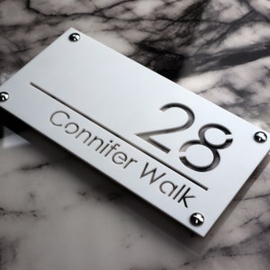 House Wall Plaques UK | Luxe A4 | Door Numbers | Matt White & White Marble | 280mm x 140mm