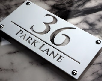 House Wall Plaques UK | Luxe A4 | Bespoke Door Numbers | Sleek Acrylic Design | Personalised Home Décor Matt White & Marble | 28cm x 14cm
