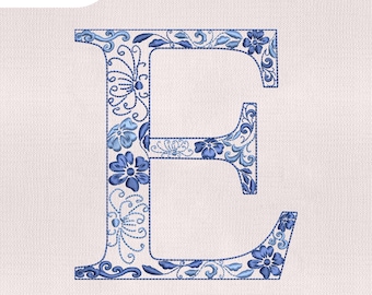 Fuente de bordado chinoiserie con la letra E, fuente de bordado chinoiserie a máquina, fuente de bordado floral azul, letras de monograma bordadas