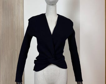 Suéter vintage de lana Pierre Balmain: punto acanalado negro, fabricado en Francia, talla M