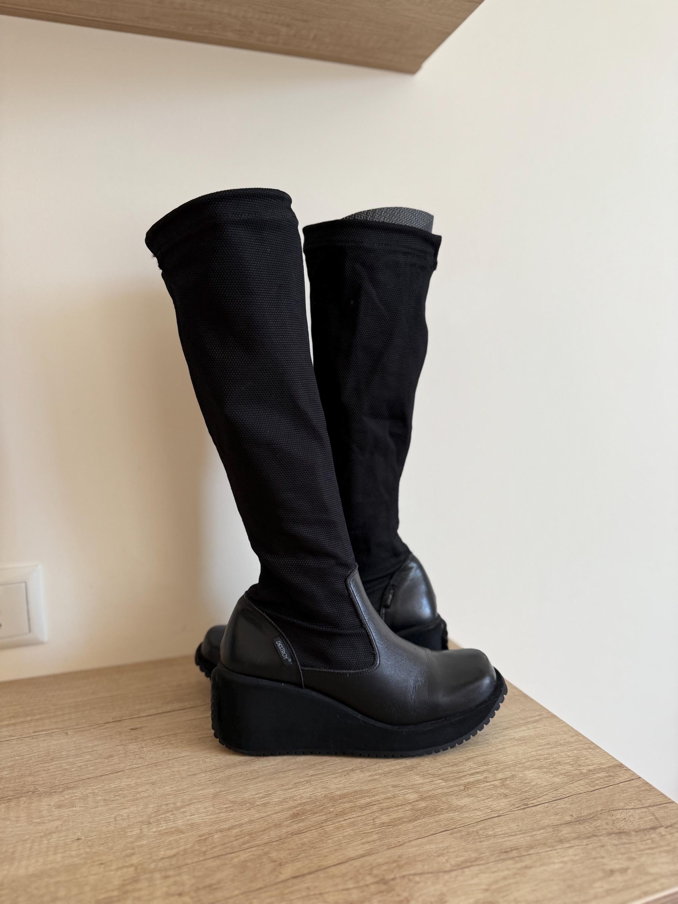 Destroy Boots Vintage - Etsy