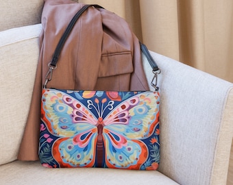 Bolso bandolera Enchanted Flutterby - Elegante y funcional bolso de piel sintética