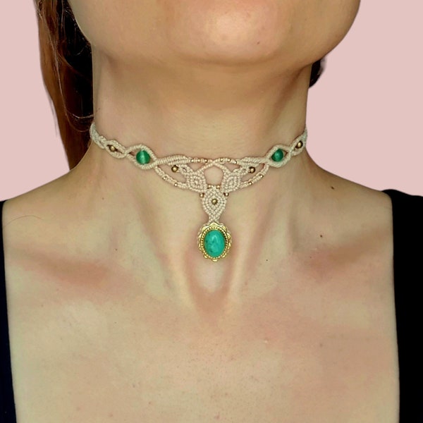 Collier Macrame Ajustable avec Pendentif Turquoise et Perles Aventurine - Bijou Ethnique et Bohème pour Femme