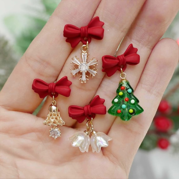 Christmas Earrings For Women - Tree, Snowflake, Santa Dangle & Threader Earrings Set - View #8