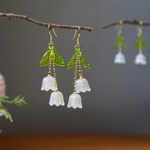 Pendientes de lirio del valle Pendientes colgantes de flores de hadas blancas Pendientes de boda de orquídeas de campana Joyería nupcial pendientes de dama de honor regalo de cumpleaños