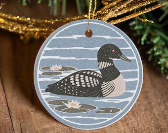 Vintage Loon Christmas Ornament, Common Loon Bird Decoration, Lake House Gift, Bird Lover Christmas Gift, Wildlife Ornament, Cozy Cabin Gift