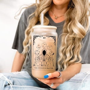 DM Video Gamer Iced Coffee Cup, Dice Libbey Glass Can Gift For Gamers, Clear Frosted Dnd Christmas gifts, Tumbler Cups with Lid and Straw