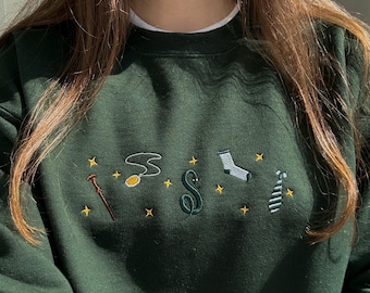 Fantasy Embroidered sweatshirt, Wizard sweatshirt, Book sweatshirt, Bookish sweatshirt, Birthday gift, School of Magic, Personalized gift