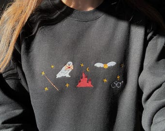 Embroidered sweatshirt Wizard, Book sweatshirt, Bookish sweatshirt, Fantasy crewneck sweatshirt, School of Witchcraft and Wizardry