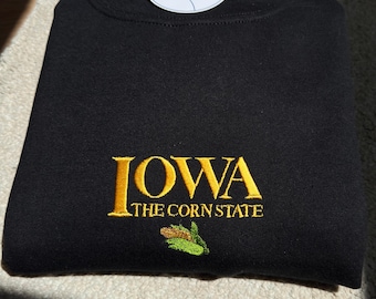 Personalisiertes Sweatshirt Iowa Zustand, Individuell gesticktes Iowa-Shirt, Vintage Rundhals-Sweatshirt Iowa, Herbst-Sweatshirt, USA, Reisegeschenk