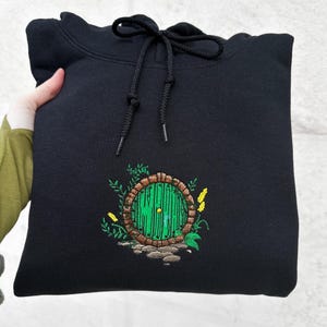 Camiseta para amantes de la fantasía y los libros, cuello redondo bordado, merchandising literario, sudadera con capucha bordada, regalo para amantes de los libros