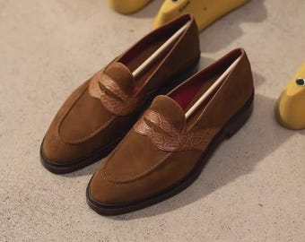 Ręcznie robione nowe brązowe zamszowe półbuty, męskie mokasyny do biura, eleganckie mokasyny