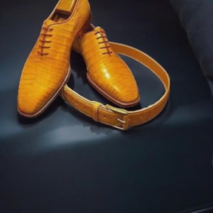 Handmade Tan Crocodile Pattern Leather Dress Shoes