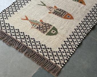 Handmade Wool Jute Fish design Runner Rug Beige and Green Kilim Rug custom Rug For Hallway Rug Bedroom Rug boho  Kitchen Runner Rug Area Rug