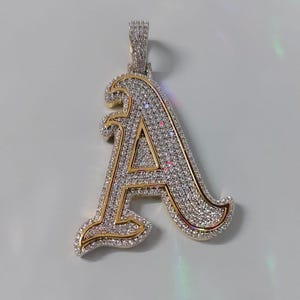 Colgante de moissanita auténtica de 3 quilates para hombre, personalizable con "LETRAS", dije personalizado, colgante de hip hop, colgante de moissanita, regalo de cumpleaños.